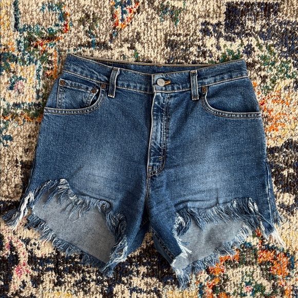 Levi's Classic Blue Denim - Picture 1 of 4
